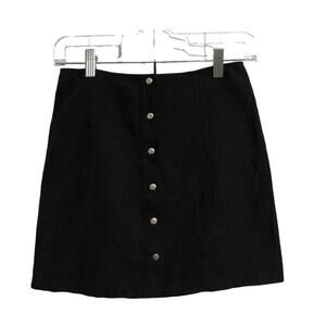 Forever 21 Mini skirt, snap button front, butter soft, fitted waist  S Black   P